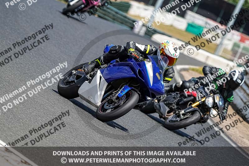 enduro digital images;event digital images;eventdigitalimages;mallory park;mallory park photographs;mallory park trackday;mallory park trackday photographs;no limits trackdays;peter wileman photography;racing digital images;trackday digital images;trackday photos